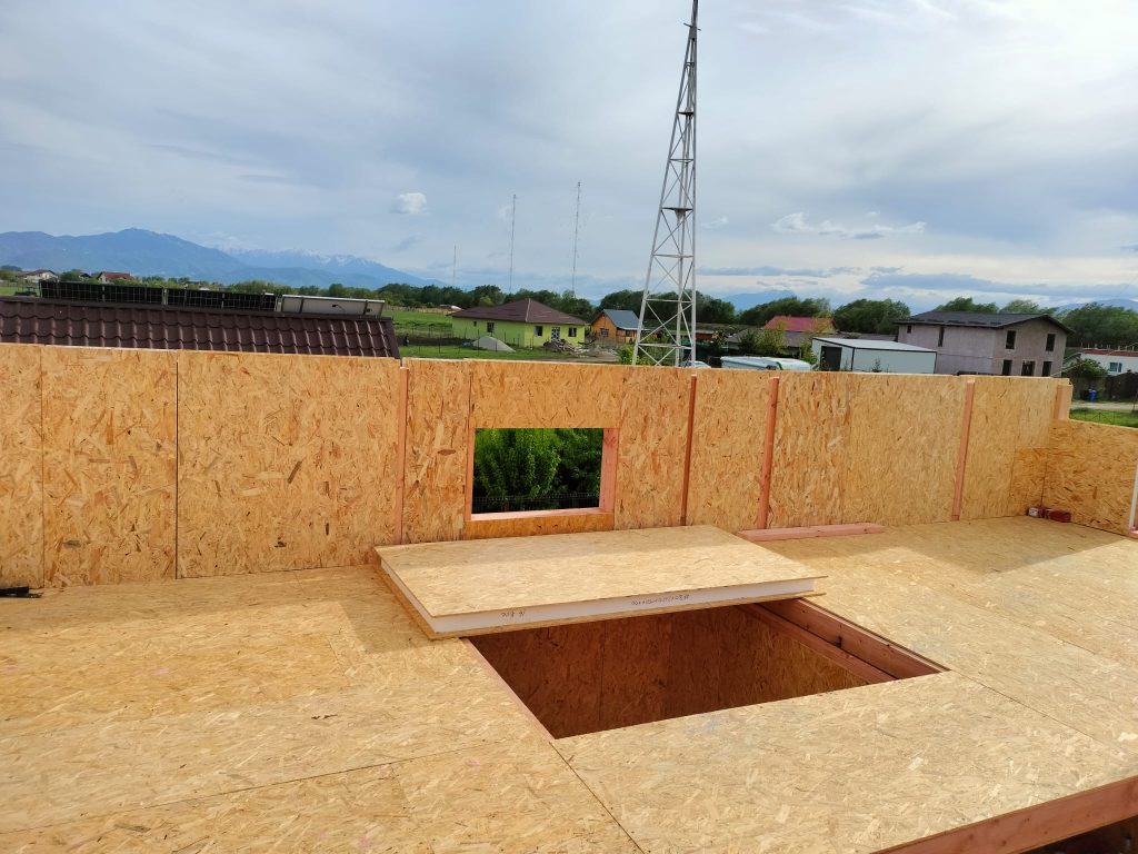 Casa realizata din panouri SIP